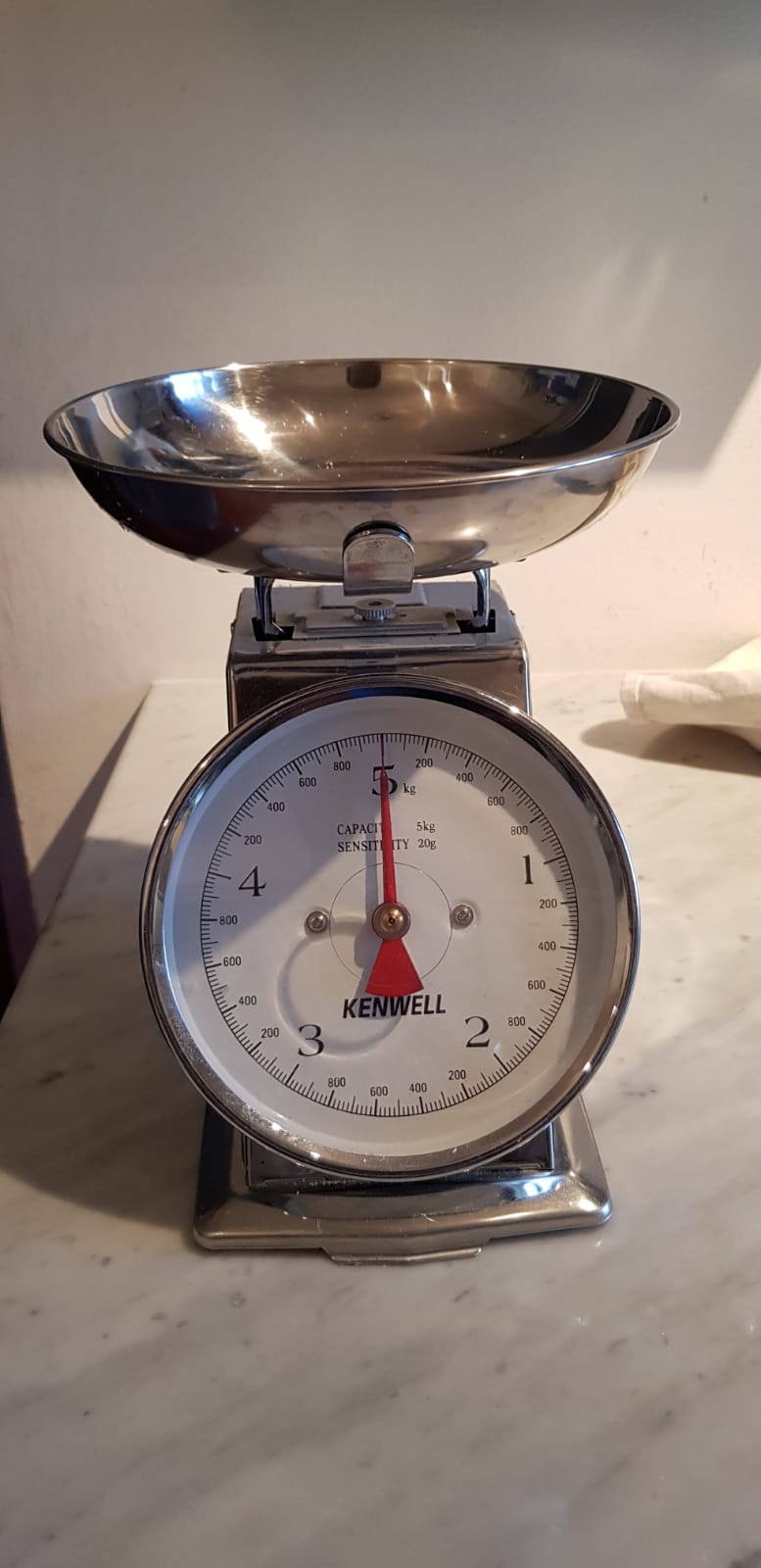 Immagine bilancia da cucina KENVELL