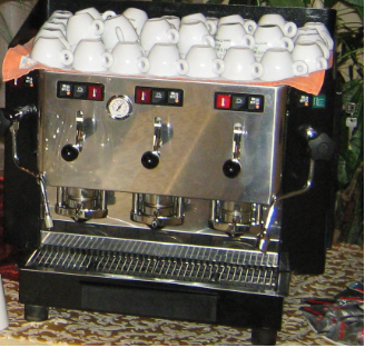 Immagine MACCHINA CAFFE'