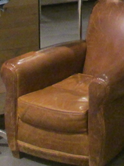 Immagine POLTRONA IN CUOIO MARRONE