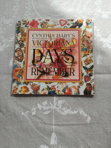 Immagine Agenda di ispirazione vittoriana...una vera chicca per gli amanti del vintage