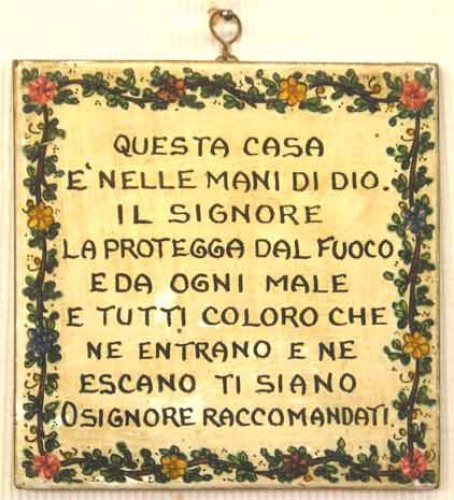 Immagine di Mattonella prodotta e decorata interamente a mano in stile “Vecchio Gubbio” - Periodo prima metà ‘900, Gubbio
