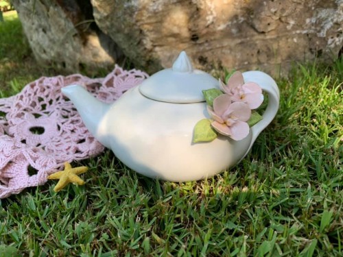 Immagine di Teiera monoporzione in porcellana di Capodimonte