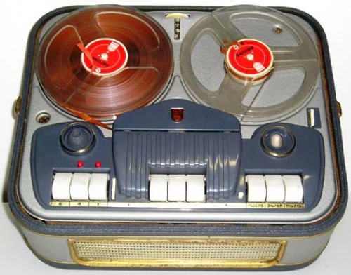 Immagine di Registratore a bobina “High Fidelity” - 4 tracce, 3 velocità. Tipe 3542A 60 W, matricola n° 151538. Perfettamente funzionante.