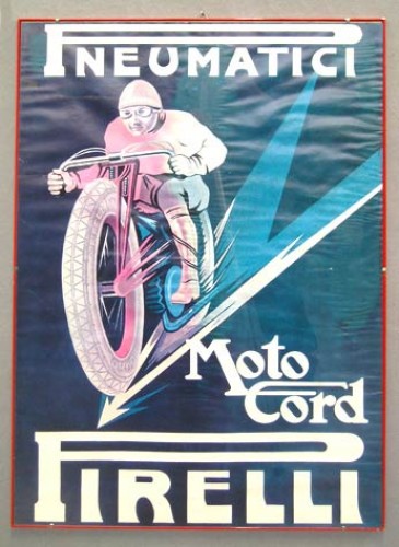 Immagine di PNEUMATICI PIRELLI MOTO CORD. Anni 60 Misura cm. 70x 100