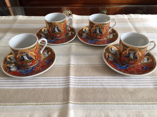 Immagine tipiche degli anni 60-70 queste tazzine di stile orientale