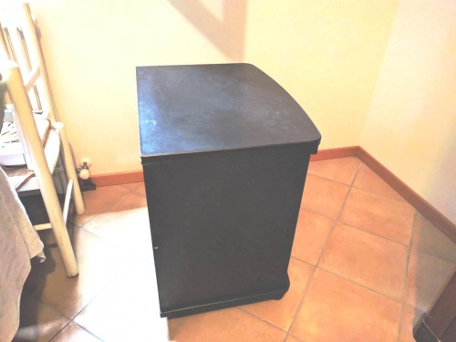 Immagine Vendo MOBILETTO PER TV nero