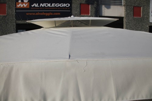 Immagine noleggio Ombrellone palo laterale 3m x 3m