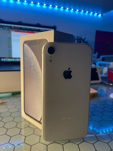 Immagine di Vendo Iphone XR 64 GB