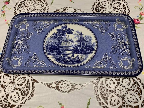 Immagine Vassoio vintage di latta in blu, made in England
