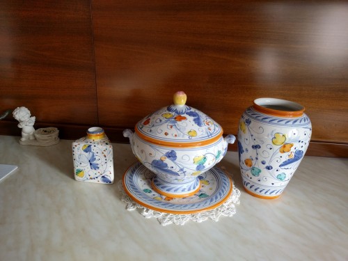 Immagine di Vendo COMPOSE' DI CERAMICA