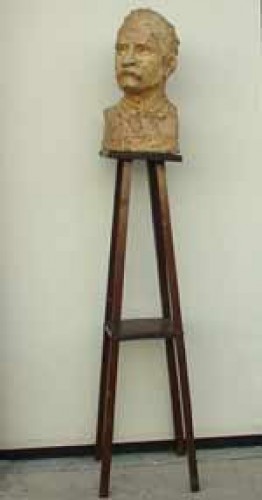 Immagine di AUTORITRATTO IN SCULTURA di E. Cenni 1920 completo di piedistallo