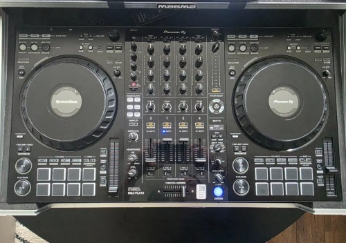 Immagine di Pioneer DJ XDJ-RX3, Pioneer XDJ-XZ, Pioneer DJ OPUS-QUAD, Pioneer DDJ-FLX10, Pioneer DDJ-1000SRT