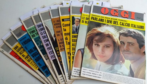 Immagine di 11 volumi della Rivista OGGI dal 1962 al 1966