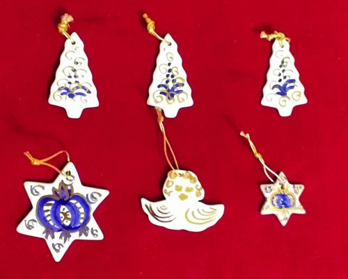 Immagine Addobbi natalizi decori tipici ceramica di Faenza. Bellissimi per l'albero