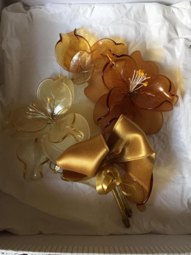 Immagine di Rametti in fiore ,colore ambra,in vetro soffiato di Murano,”La Murrina “, anni ‘90