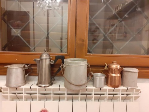Immagine CONTENITORI IN METALLO VINTAGE