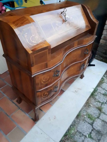 Immagine mobile scrittoio ribaltina