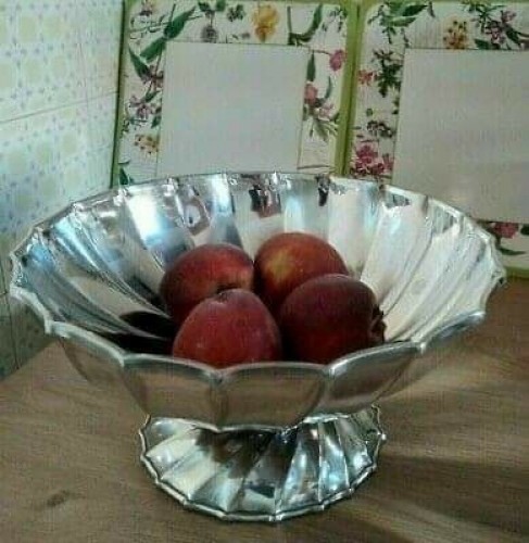 Immagine di Alzatina d'arredo, con 20 ondulature nel motivo decorativo. Timbrato Metal Art Pd Silver Plated 1000