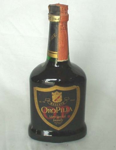 Immagine di LIQUORE E VINO DA COLLEZIONE Oro Pilla Riserva, certificato N° 1 del 19 Maggio 1970, serie dal n° 1 al n° 1.000 oh €. 139,00 Cod. LI-01/032