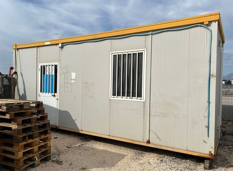Immagine di Box prefabbricato container con bagno da 7000