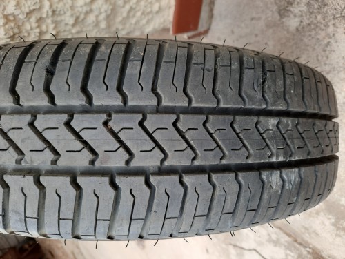 Immagine di Cerchio in ferro da 13 con gomma da 165/65R13