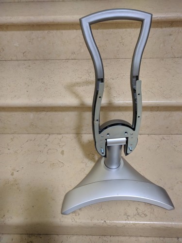 Immagine di Vendo PIEDISTALLO PORTATV UNIVERSALE