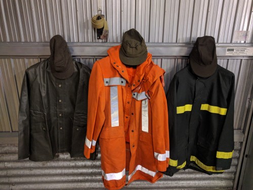 Immagine Vendo Abbigliamento Pompiere anni 80