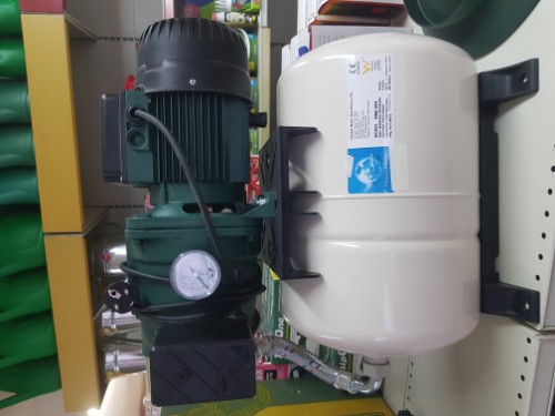 Immagine Compressore GLOBAL WATER SOLUTIONS LTD. USA 20 LITRI PROFESSIONAL