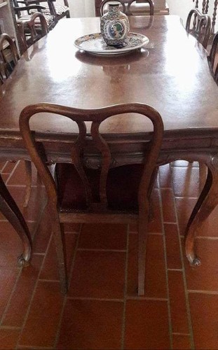 Immagine di TAVOLO A 6 SEDIE ALLUNGABILE