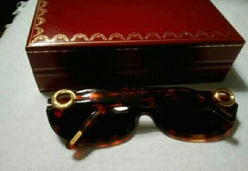 Immagine Occhiali da sole donna Must de Cartier
