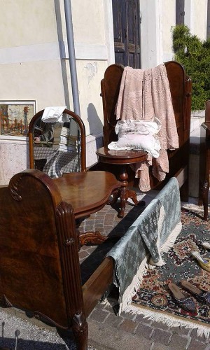 Immagine di letto liberty