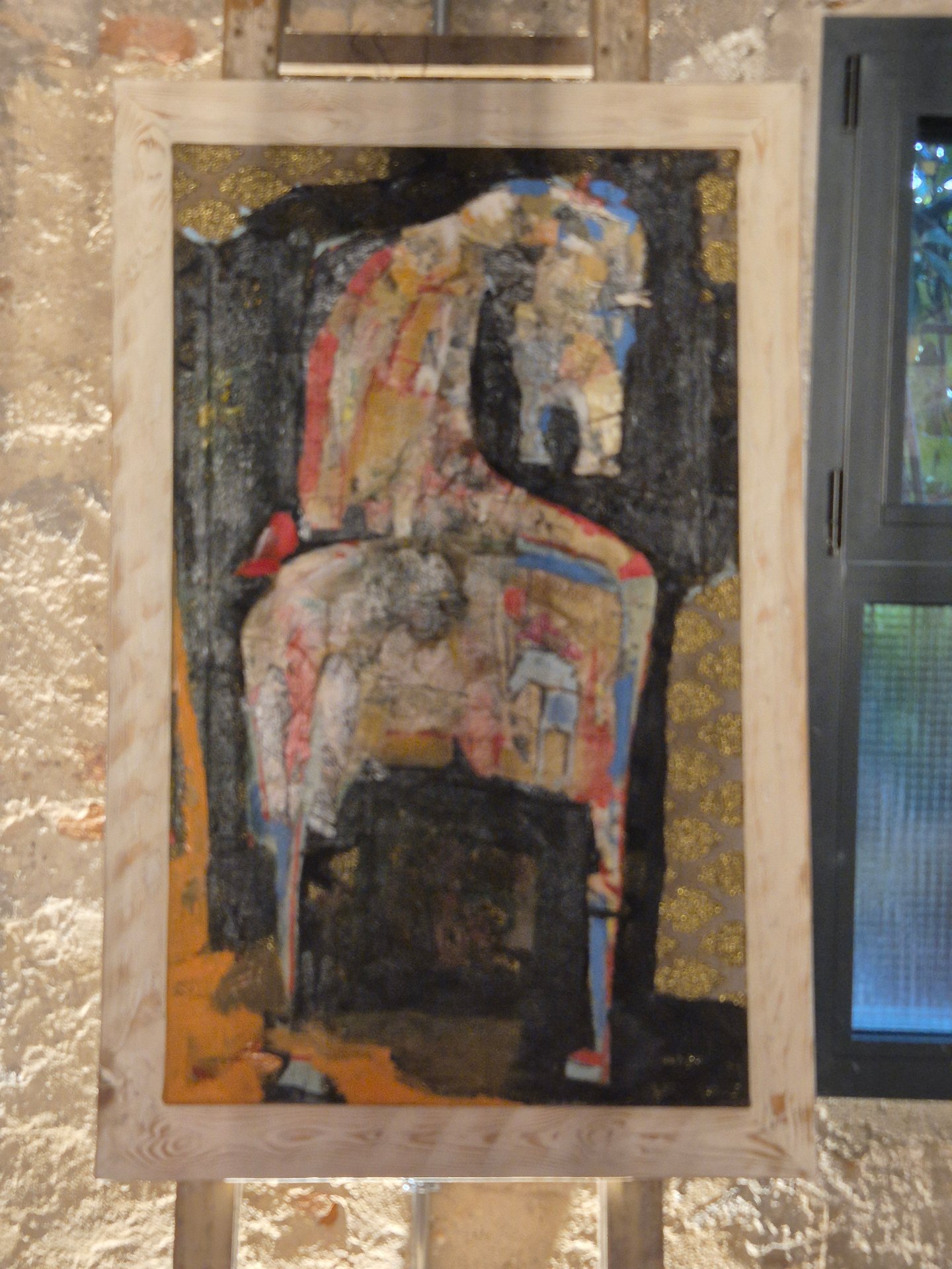 CAVALLO SU TELA DAMASCATA